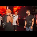 Tamer Hosny Instagram - من تحضيرات امس استعداداً لحفل اليوم بالعلمين مستنيكوا يا حلوين .. و تاني … امانه عليكم محدش يتأخر عشان في معاد لقفل الابواب مكتوب على التذاكر ده كمان غير احتمالات الزحمه بالتوفيق 🤲❤️💪