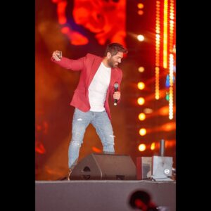 Tamer Hosny Instagram - جمهور الاردن الغالي الحبيب بجد كانت حفله للتاريخ ، منتهى الحب و الرقي و النظام شكراً لمحبتكم شكراً لاخلاصكم ليا كمحبين و اهل من يوم ما ظهرت لحد دلوقتي  والله فرحتوني من جوه قلبي ،ربنا يفرح قلوبكم