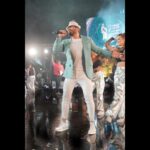 Tamer Hosny Instagram - حفلة تونس فعلاً من اجمل حفلات حياتي و فعلاً الحب اللي شوفته في عيون الجمهور و المذيعين و كل الحاضرين و ترحاب السيد الأمين العام لجامعة الدول العربيه احمد ابو الغيط و جميع السفراء و الوزراء الكرام من مختلف انحاء الوطن العربي و الساده الاعلاميين و الصحفيين الكبار شوفت حب منهم افقدني النطق بالاضافه لتكريمي بأرق الكلمات المعبره من الاعلام التونسي الحبيب و الجمهور التونسي الراقي العظيم كنت حاسس و كأني اول مره اغني في حياتي حضوركم الكريم بكل هذا العدد الضخم تكريم كبير اوي ليا من كل قلبي مليون شكراً كل الشرف لغنائي على مسرح قرطاچ العظيم في المهرجان العربي للاذاعه و التلفزيون شكراً تونس 🫶💪🇹🇳 شكراً شعب تونس الحبيب 🫶❤️