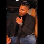 Tamer Hosny Instagram - صباح الفل على اجمل ناس لكل الحلوين اللي بيسألوا على باقي الألبوم انا قسمت الالبوم السنه دي على السنه كلها يعني في اغاني نزلت في وقت معين و اغاني هتنزل في اوقات تانيه عشان نفضل مع بعض طول السنه ان شاء الله ❤️❤️❤️