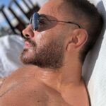Tamer Hosny Instagram - صباح الفل و النجاح و الطاقه الجميله ⚡️⚡️ قولنا نعمل شوية تان كده مع القَصه الجديده و عوده للتمارين العنيفه عالصبح 💪استعداداً لتصوير حاجه جديده بعد الكليب اللي صورته من كام يوم و ان شاء الله يعجبوكم 🤲❤️