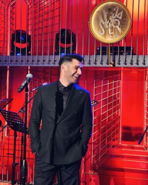 Tansel Öngel Instagram - Ne güzel macera… 3 Haziran ve sonrasına hazırlanıyoruz♥️🌊🎼