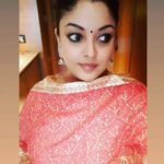 Tanushree Dutta Instagram – Happy Diwali 😊💕