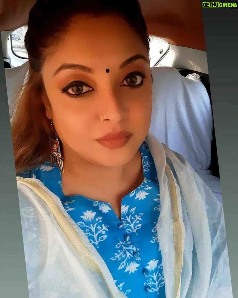 Tanushree Dutta Instagram - Deepfake?? What is that?? Like a fake that looks genuine?? It's dangerous coz it can be used in so many nefarious ways!! My deepest concerns for all women who now have another technology to worry about..