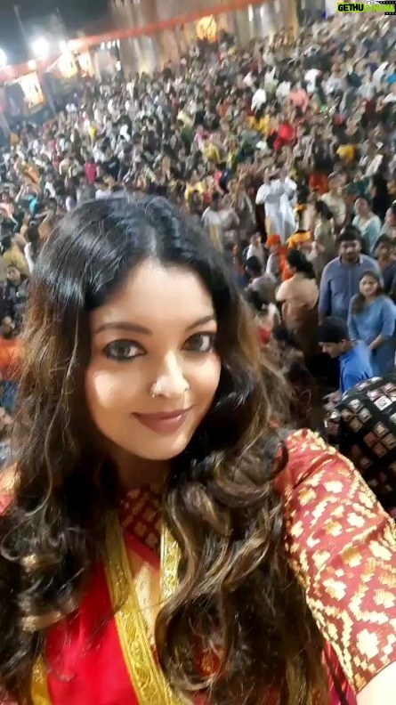 Tanushree Dutta Instagram - Vikroli chi Durga Mata