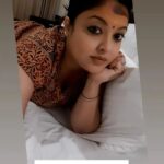 Tanushree Dutta Instagram - Day 4 of my Ujjain Visit...Mahakaal darshan. I visit every 1- 2 months or so. Quick short visits to reconnect my spirituality to a power point. I really need to buy a small home here now!! Tired of dealing with hotel booking hassles & other stuff. Checking out some properties while I'm here. Praying that I should find something nice for long term so I can anytime hop in & out. Will keep a home in Mumbai too ofcourse...I might start work on a feature film next year. Let's see...