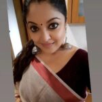 Tanushree Dutta Instagram – Durga Pujo shidur khela at Juhu…