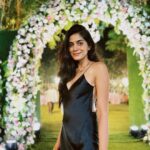 Tanvi Malhara Instagram - 🖤 #sparkle #tanvimalhara