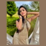 Tanvi Rao Instagram - Sizzle ⚡️ This sparkling outfit - @dharaa_atelier @dharaatelier My lovely photographer- @rajaniabhirath1 ❤️ #sizzle #sparkle #sass #fashion #attire #gown #dress #design #designer #collab #artistsoninstagram #actor #lakshmibaramma #keerthi #tanvirao Bangalore, India
