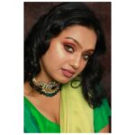 Tanvi Rao Instagram - Rekha, the glamorous! Before this shoot, I thought about Rekha and her interview with Simi Garewal. I reminded myself of her grace, the strength in her voice, and her smile at every intimate painful question that could have wounded her. And so to me, this shoot was about Rekha and her majestic presence 🌟 Make up : @makeupbyshwethasudhi Jewellery: @shwethasudhijewellery Costumes : @ayra_designer.__studio #rekha #rekhaji #bollywood #strongwomen #beauty #lover #seductress #simigarewal #glamour #makeup #saree #model #photoshoot #tanvirao Bangalore, India