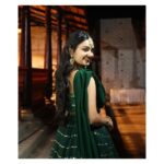 Tanvi Rao Instagram – Green Green- Have you seen –
That scene – where Keerthi is mean? 🤭

This beautiful attire is by @inayadesignerstudio

#keerthi #lakshmibaramma #bhagyalakshmi #kannadatelevision #tvshow #stories #fashion #clothing #collaboration #actress #tanvirao Bengaluru