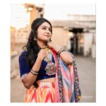Tanvi Rao Instagram - Happy World Theatre Day ❤ To making mistakes, to performing terribly, to then learning from all that and humbly trying to get better every day! To slowly and steadily building stories and characters that can breathe 🍂 This lovely costume: @inayadesignerstudio #keerthi #bhagyalakshmi #lakshmibaramma #colorskannada #Viacom18 #kannadatelevision #kannadaserials #theatre #acting #passion #love Bengaluru