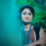 Tanvi Rao Instagram - I'm extremely happy to be a small part of this beautiful, heartfelt story. I always wished to tell stories that could navigate into deep corners in people. This movie is sure to make home in all hearts :') At its premiere, when the end credits started rolling, I was brimming with so many undefinable emotions. I'd love for you to feel them too :') "Gulmohar" now on Disney+hotstar. Do give it a watch. I'm sure it will leave with you a warm smile ❤ @pagliji Director: @rahulchittella Cinematographer: @eeshitnarain #Gulmohar #family #love #life #stories #heartfelt #touching #disneyplushotstar