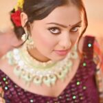 Tanvi Rao Instagram - Kaavalayya 💕💕 Mua : @uniqmakeover_by_nethraajesh Muse : @tanviraofficial ❤️ Hairstyle: @makeover_by_lavanyaachar Photographer: @chidu.ln_portraits 📸 Costume: @hello_sunshine_designer_studio To learn this look join our batch starting from august 1st Contact details 9880538153 #makeupreels #makeuptrends #makeuplover #bridalmakeup #bangaloreartists #models #fasion #lifestyle #eventplanner #photography #photoshoot #modelshoot #makeupshoot #réel #instagramers #trendingreels #sakheesalon #nethrarajesh #weddingphotography #weddingplanner #brides Bangalore, India