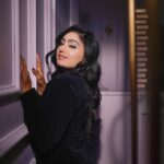 Tanvi Rao Instagram - Look away as fast as you can! Breaking hearts is my forte 🤷🏻‍♀️ HMU: @makeup_by_bhavyagowda Costume: @rentyourlook_by_chandangowda #makeup #fashion #clothes #hairstyle #photoshoot #model #slay #confidence #tanvirao Bangalore, India
