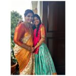 Tanvi Rao Instagram - “Mommmmmmmm” Attire from: @inayadesignerstudio #lakshmibaramma #bhagyalakshmi #keerthi #tvserial #costume #langadavani #lehenga #collaboration #fashion #beauty #fun #tanvirao Bangalore, India