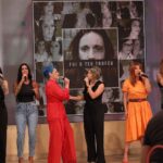 Tanya Instagram - Hoje foi o dia de algumas de nós irmos ao programa @doisas10tvi para apresentar o tema #fuioteutrofeu, obrigada pelo convite por ter participado nesta iniciativa ❤️ “Vamos fazer a diferença na vida de alguém” Plural -TVI