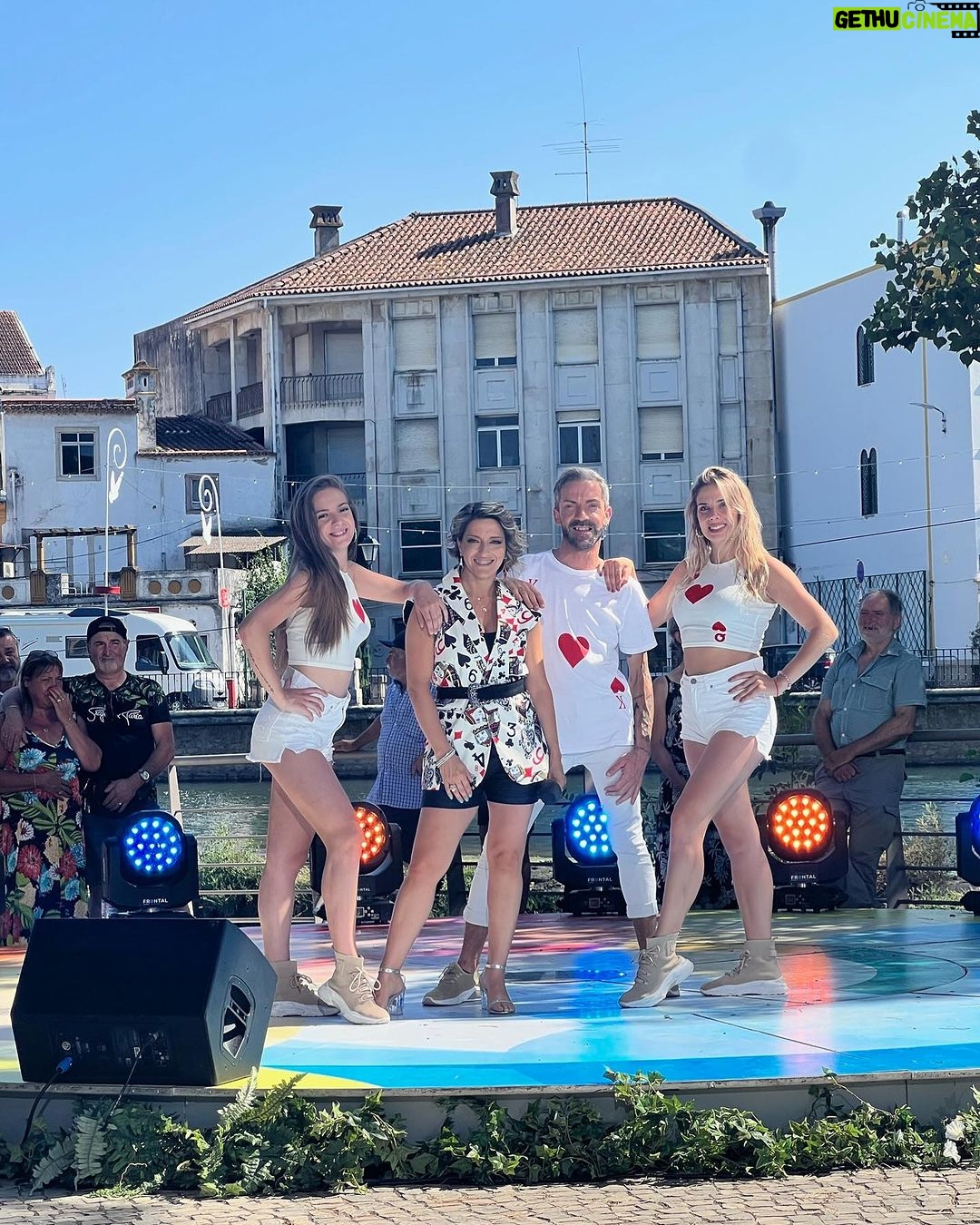 Tanya Instagram - Assim foi no Domingo no “aqui Portugal” uma tarde bem passada entre amigos… obrigada Tomar ❤️ #tanya #tanyaadrenalina #tanyaturbilhao #coracaodividido #musica #danca #bailarino #foryou #televisao #aquiportugal