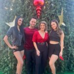 Tanya Instagram – Hoje vamos estar na @tvioficial no @somosportugaltvi a desejar a todos vocês um Feliz Natal, até já ❤️ 🎄#somosportugal #tvioficial #chorabebe #natal #compaixão #love #paixao #prendas #paisreal Wonderland Lisboa