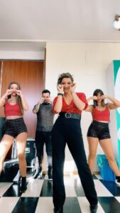 Tanya Instagram - E continua a subir pasito a pasito… mais de 86mil views obrigada 🙏🏼 E Agora 😀 “Chora Bebé” #chorabebe #paisreal #tv #views #natal #christmas #feliz #grata Algures no Planeta Terra