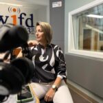Tanya Instagram – Em modo de entrevista aqui na América na rádio WJFD 😘  beijinhos bom fim-de-semana ❤️😍
#entrevista #radiowjfd #america #musica #tanya #viagens #work #bomfinaldesemana #radio #lookoftheday