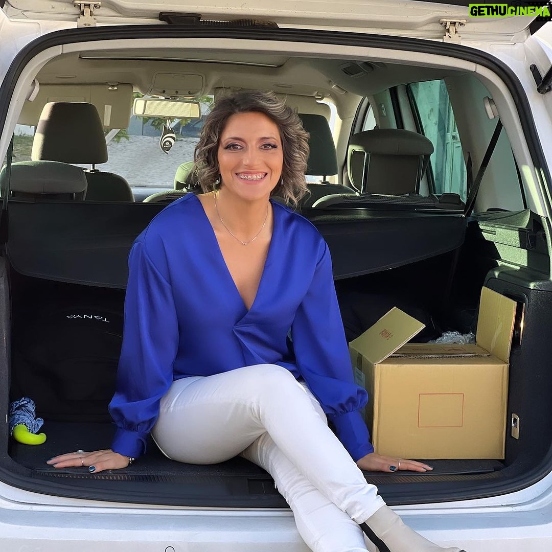 Tanya Instagram - Hoje todos os caminhos vão dar a Armamar, na feira da Maçã apareçam… A partir das 22:00 até logo #feira #feiradamaçã #armamar #show #musica