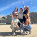 Tanya Instagram - Esta é a “equipa mãe” da Tanya, para além da base, existem mais bailarinos, músicos e tantas outras pessoas que também são muito importantes e fazem toda a diferença. Grata a cada um que faz parte da minha equipa… vocês sim, SÃO UM ESPETÁCULO! #equipa #tour #musica #vida #paixao #viver Algures no Planeta Terra