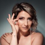 Tanya Instagram - Chora bebé, a música que anda por aí a ser cantada por vocês ❤️ obrigada, uma excelente semana pra vocês #chorabebe #hoje #semana #musica #coracaopartido #tanya Algures no Planeta Terra