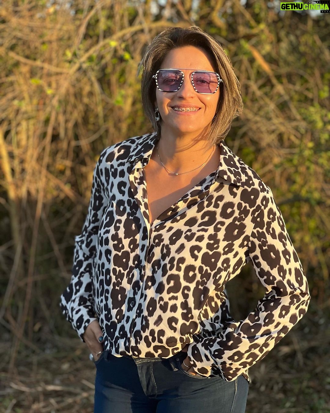 Tanya - 1K Likes - A semana já começou e não tarda chegamos a mais um fim-de-semana 😍 Sábado conto com vocês em Liceia para juntos fazermos a festa 😍🥰
#look #lookdodia #outfit #semana #novasemana #viagem #festa #espetaculo #musica #dança #vibe #bailarinos #fashion #style
