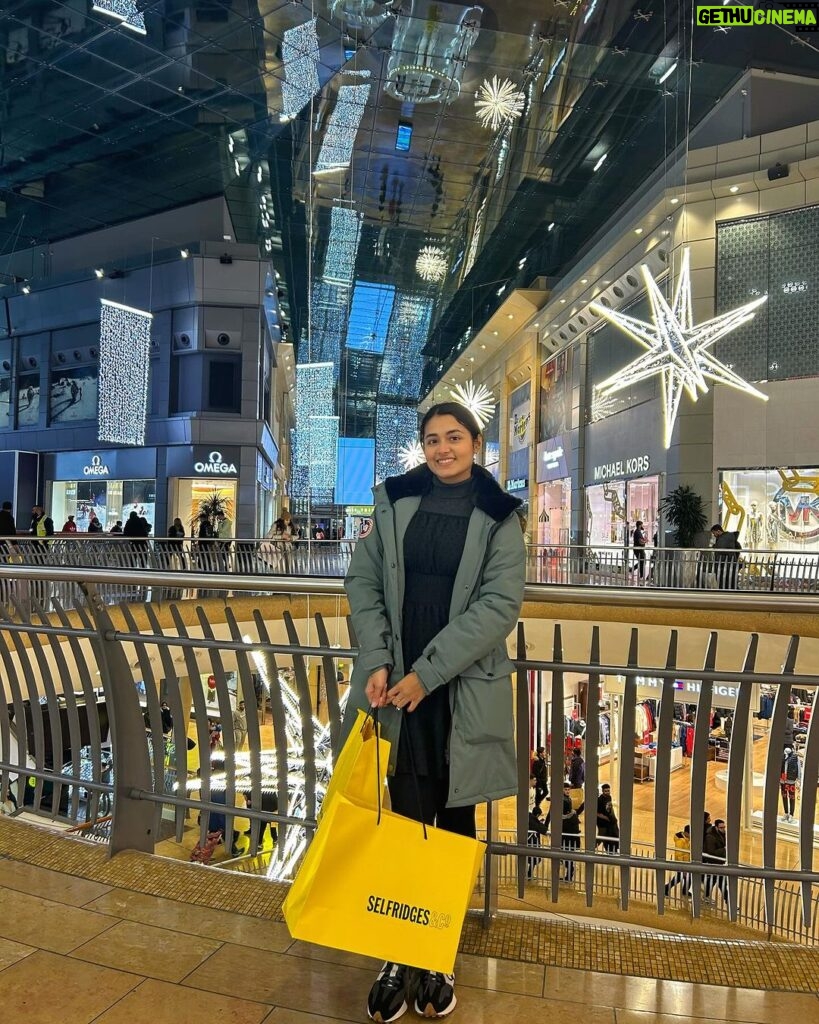 Tasnia Farin Instagram - Gloomy sky, cupcake, shopping and SRK Birmingham, United Kingdom