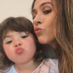 Tatá Werneck Instagram - Meu grude , meu amor 🦋