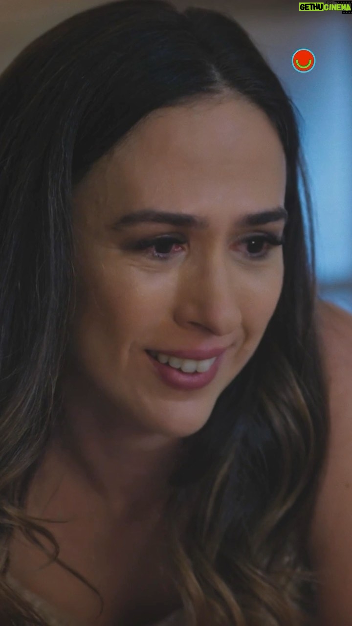 Tatá Werneck Instagram - #TERRAEPAIXÃO 📺 “Que carinha triste é essa? (…) Volta logo pra você me aconselhar”. 🥺 Anely desabafa e pede conselhos para Lucinda em momento sensível. 🧡