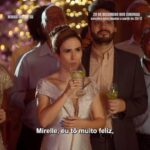 Tatá Werneck Instagram - É HOJE! Estreia oficial de Minha Irmã e eu! Em todos os cinemas do Brasil! Um filme pra vc se divertir com sua familia! E tb se emocionar! Se puder, vá com seu irmão ou irmã :) quem sabe já não lavam uma roupa suja ou se abraçam emocionados querendo recuperar o tempo perdido! @ingridguimaraes @susanagarciacapri