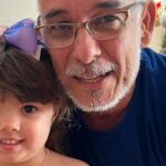 Tatá Werneck Instagram - Feliz natal. Que seja um dia de paz e amor e alegria! Denguinho (minha amada avó que já foi dar um rolê no Céu ) amava mais que tudo esse dia! Aproveitem c suas famílias! Ah e hoje estreia Minha irmã e eu 🦋 pré venda em todos os cinemas 🦋