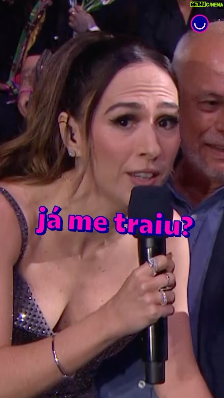 Tatá Werneck Instagram - #PRÊMIOMULTISHOW 🏆 Tatá Werneck encontrando o pai e o Rafa Vitti na plateia da premiação. 😬 Como não se divertir com essas perguntas inesperadas? 😅🤣