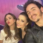 Tatá Werneck Instagram - Fui no show da Deusa. Há anos , nesse mesmo lugar , fiquei na porta só pra ver ela passar . Te amo. Vc é perfeita @sandyoficial @wagsantisteban