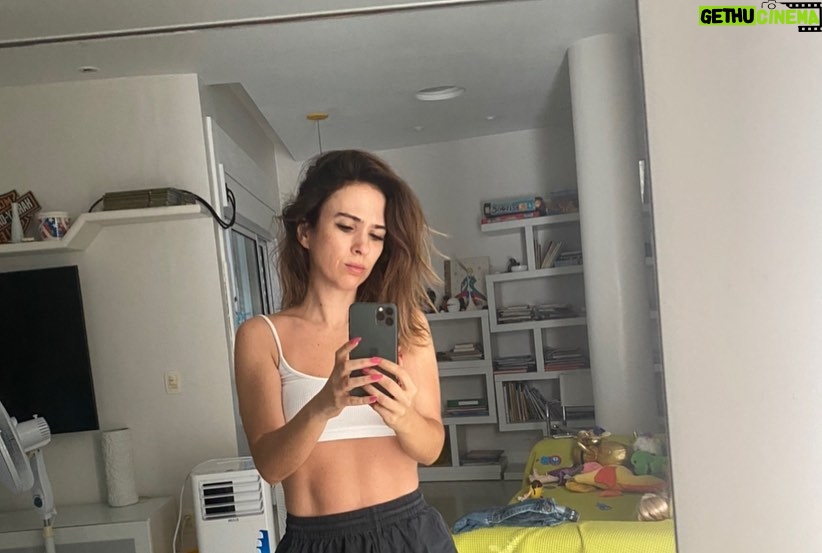 Tatá Werneck Instagram - Achados e resquícios