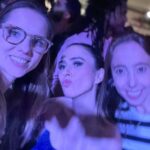 Tatá Werneck Instagram - Tenho a sorte de ter muitos amigos de muitos anos. Por onde passo levo meus amigos comigo . Essas são as mais antigas :) @luiza_duartep e @nina.lucena . Minhas amigas há 37 anos 🦋❤️ desde o maternal! A @taissaba , @thaisalbert e @paulapiresortodontia são amigas há 30 anos 🦋❤️ muitas amigas de 20, 25 anos de amizade. Amo muito vocês amigas :) marque seu amigo de mtos anos que do nada foi babaca