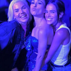 Tatá Werneck Instagram - Mais momentos lindos com meus amigos que eu amo 🦋