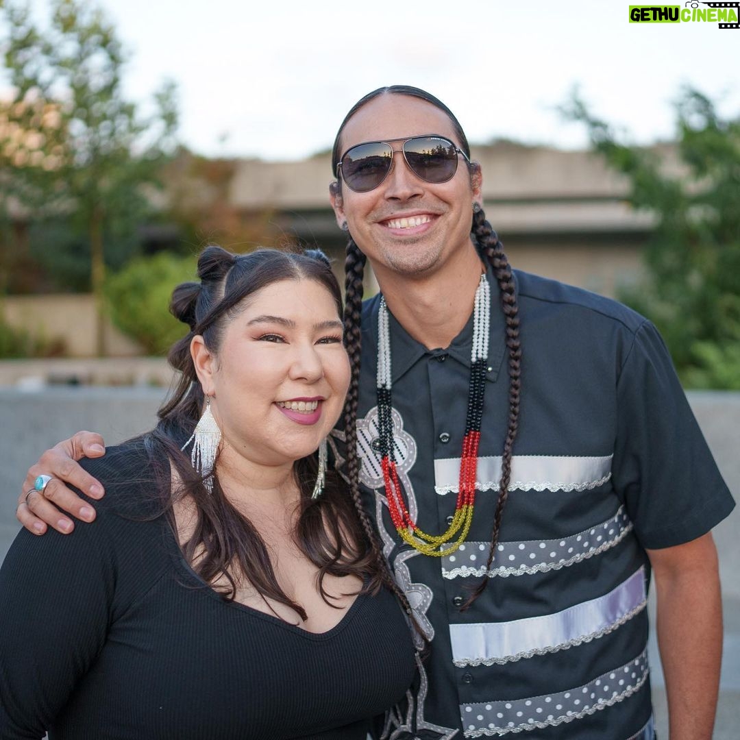 Tatanka Means - 3.7K Likes - Sold out show. First time performing in Oakland. Had a great time meeting everyone and seeing my tahansi Leonard Crowdog Jr. Big thank you to @jackiecomedy @goodmedicinecomedy and everyone involved for making it possible! Shout out to uncle Marc Yaffee the legend and Siena and Jackie 🙏🎤❤️ bang bang 💥
📸 by @malcolmwallacephotography