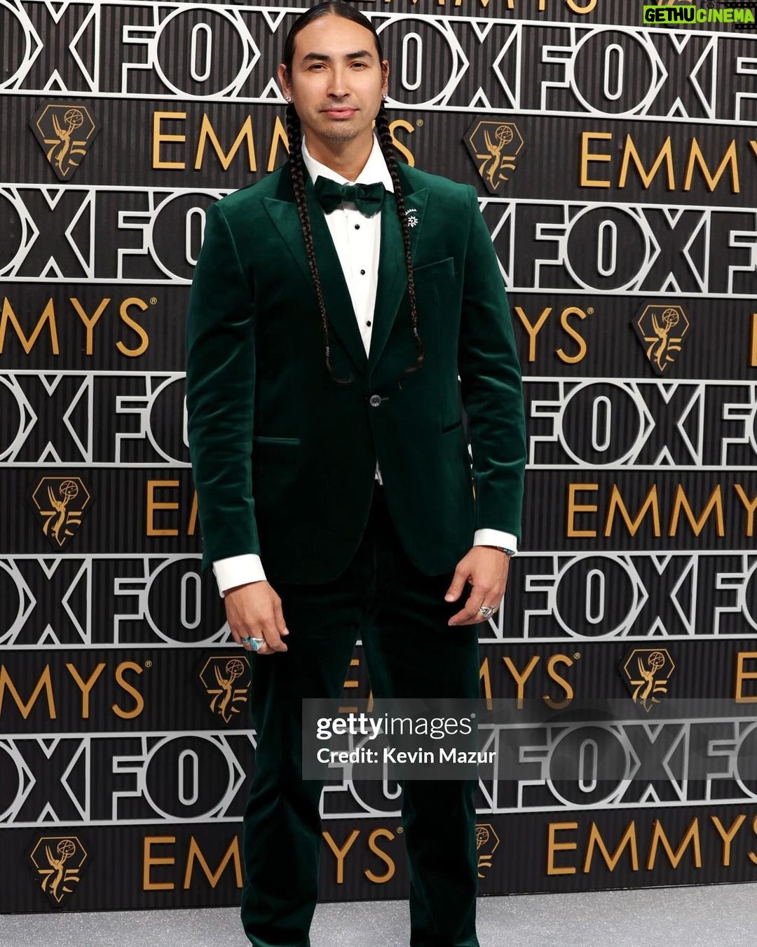 Tatanka Means - 4.5K Likes - Incredible night. I was blessed to accompany my amazing sis-star @ambermidthunder to the EMMYs! Her film #Prey was nominated for best director Dan Trachtenberg ✨
Styled by @leonamizrahi
Suit by @jackvictorofficial
Earrings & broach @gismondi1754
Shoes @brunomagliofficial
Thank you @appletv @applefilms representing #killersoftheflowermoon
#EMMYs