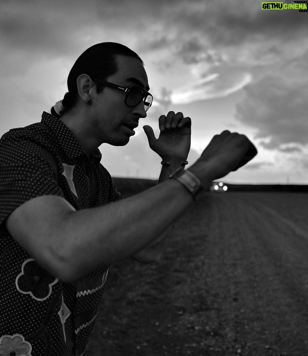 Tatanka Means - 4K Likes - Indian Territory 2021 🎥🎬
photos by @redcorn
shirt by @buckanaga_social_club
