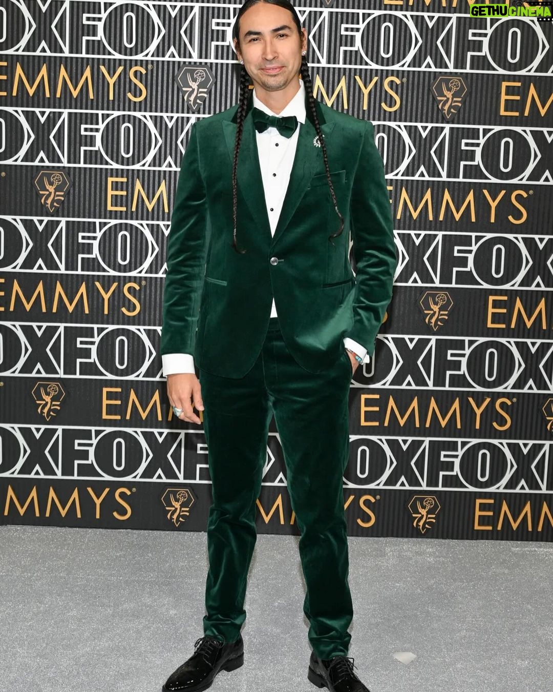 Tatanka Means - 4.5K Likes - Incredible night. I was blessed to accompany my amazing sis-star @ambermidthunder to the EMMYs! Her film #Prey was nominated for best director Dan Trachtenberg ✨
Styled by @leonamizrahi
Suit by @jackvictorofficial
Earrings & broach @gismondi1754
Shoes @brunomagliofficial
Thank you @appletv @applefilms representing #killersoftheflowermoon
#EMMYs