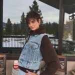 Taylor Hill Instagram - Grateful ❄️🤍✨ Colorado