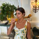 Taylor Hill Instagram - 🍋☀️🦪🍝