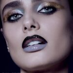 Taylor Hill Instagram – This season, modern grunge goes luxe, as cool tones meet metallic brushstrokes, and tantalizing textures. Swipe through, and pick up your copy of #VogueArabia to see @taylor_hill take on the trend.

هذا الموسم، دخل الغرنج العصري عالم الفخامة حيث تلتقي الألوان اللافتة واللمسات المعدنية والأقمشة الجذابة. تصفحي الصور وسارعي باقتناء نسختك من #ڤوغ_العربية لمشاهدة كيف تألقت تايلور هيل بهذه الصيحة.

Photography: @beau_nelson
Creative director: @ryanlucca
Style: @iamnatabocha
Makeup: @liselottevansaarloos
Hair: @eddyscudo
Nails: @enamelle