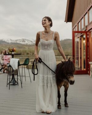 Taylor Hill Instagram - The American West, 
My home and my inspiration in so many things. Fashion, my sense of style, and design in my home. This was a dedication to how and where I was raised. 
Thank you @cedarandpines  and @ravenrosefilms For capturing the essence of my world so beautifully 
And thank you @_houseofflora_ For making the most perfect dress to embody how I wanted to feel throughout this weekend ✨🤍