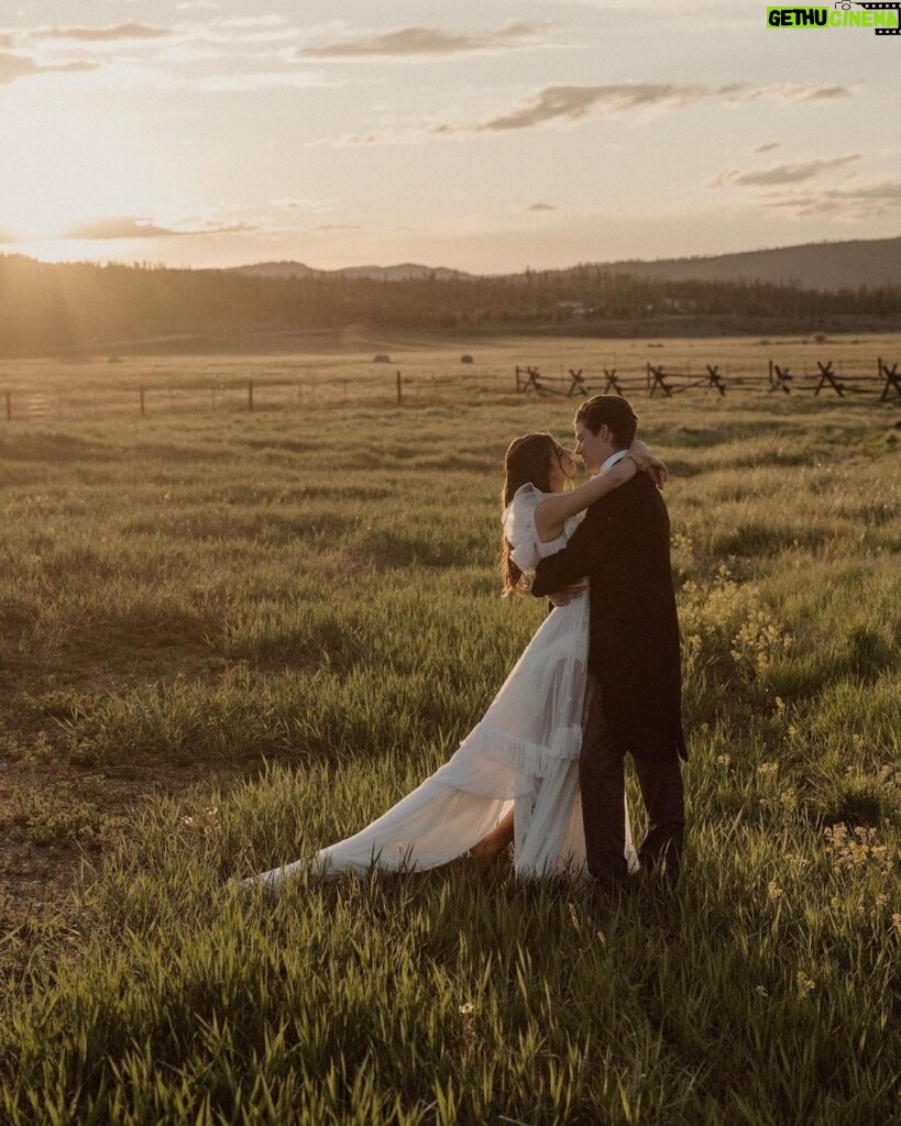 Taylor Hill Instagram - @taylor_hill and Daniel Fryer are married! The couple worked with Hanna Peterson of @table6productions to plan their wedding weekend, held at Devil’s Thumb Ranch in Colorado. “As much as I travel for work—I have literally been [going] non-stop since the age of 14—Colorado has always been my constant, my rock, my home, and my heart. That is until I met Danny. Danny makes me feel home wherever we are. I wanted to share this once-in-a-lifetime moment with all our loved ones in my constant, favorite place, Winter Park, Colorado,” shares the bride. Tap the link in our bio to see exclusive photos from the couple's Western-inspired wedding. Photos: @cedarandpines