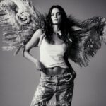 Taylor Hill Instagram - @victoriassecret world tour is out today!! ✨ Feeling nostalgic in wings again 👼🏻 Love my VS fam (almost 10 years!!!)