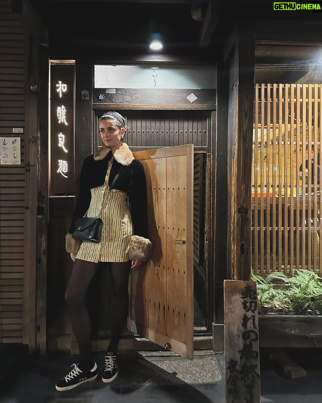 Taylor Hill Instagram - 🍯🌙 pt 6 Kyoto, Japan